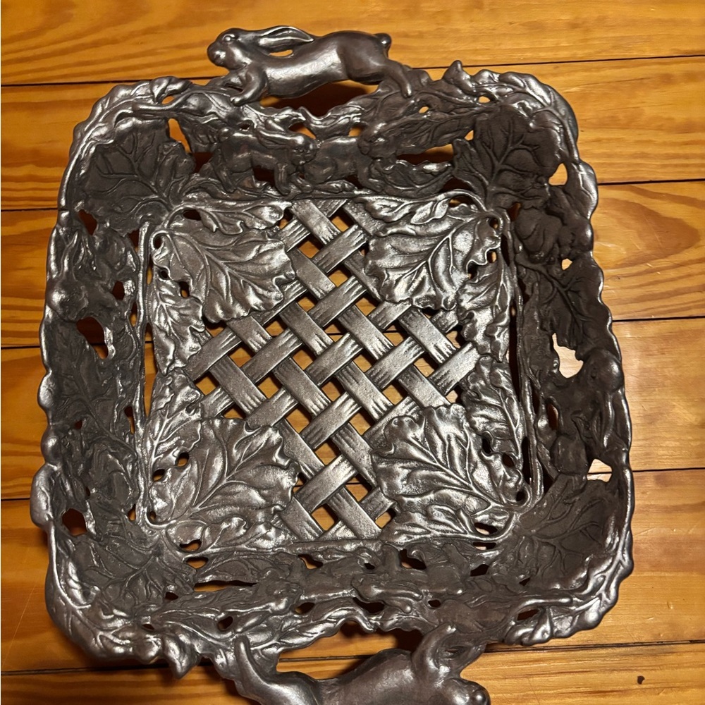 Arthur Court Silver Decorative Basket with Leaf and Rabbit Design